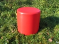 Sitzelemente / Designelemente  / (Form) Zylinder / (Größe) 45 x 45 cm / (Farbe) rot
